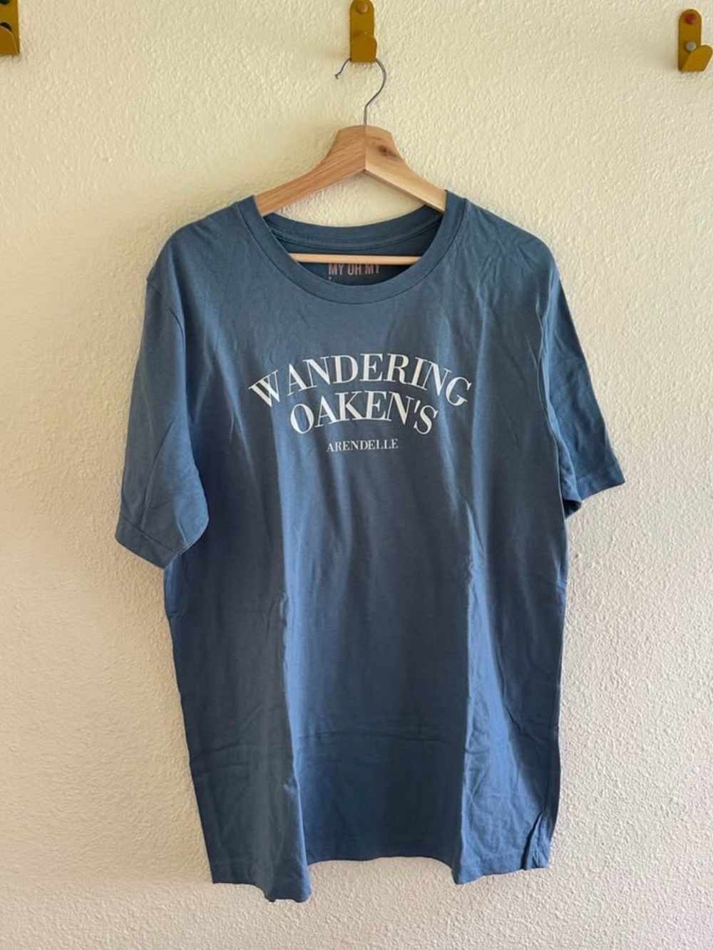 Disney Frozen Tee - XL